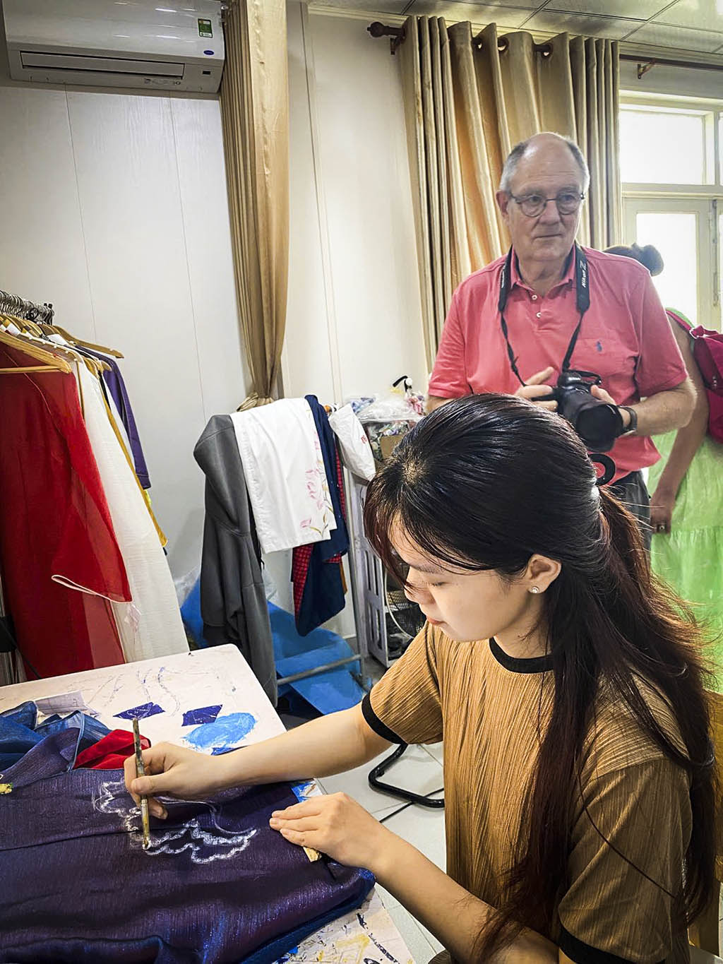 Capture the cultural charm of Hue’s embroidery classes